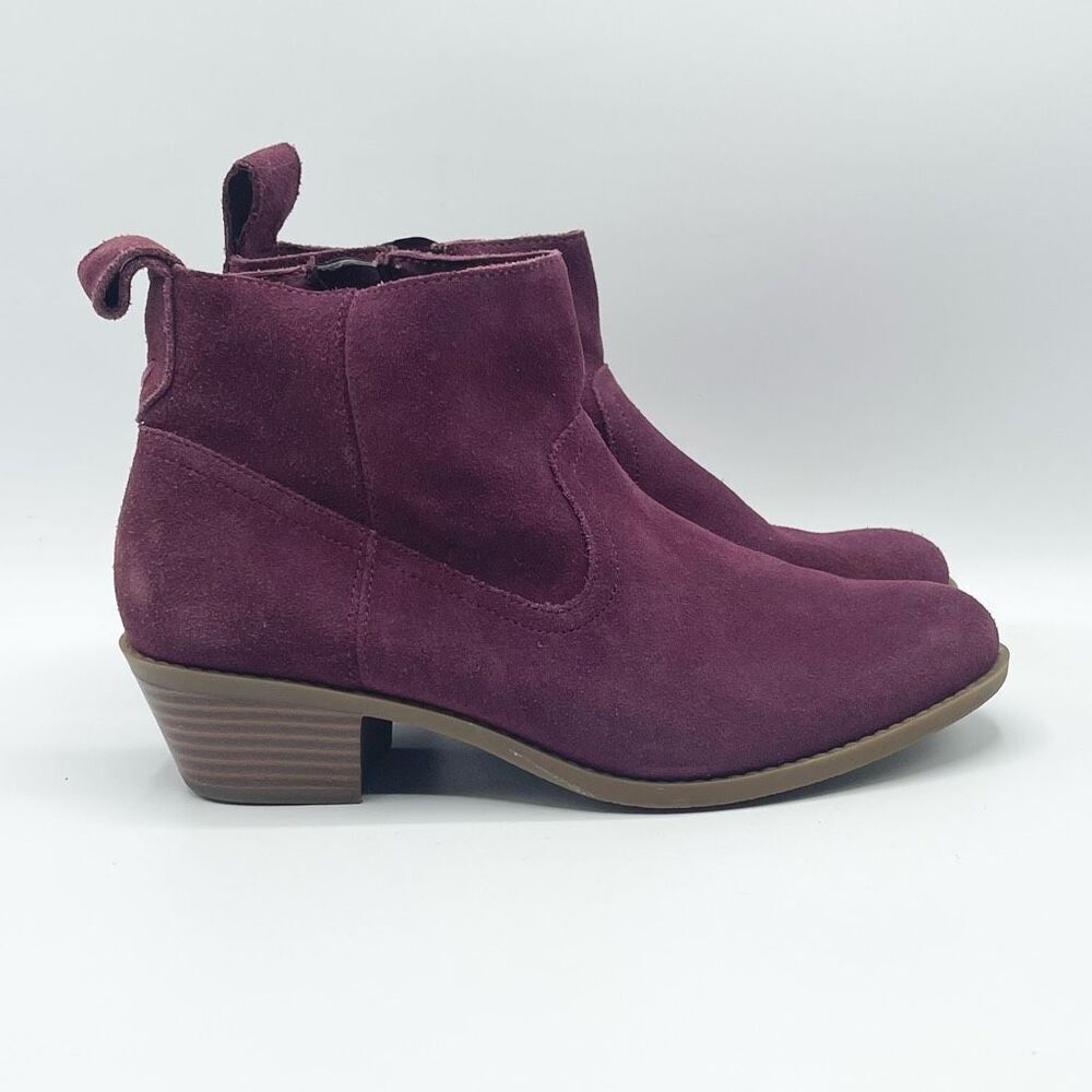 Vionic Vera Plum Purple Suede Booties - Women’s US 6